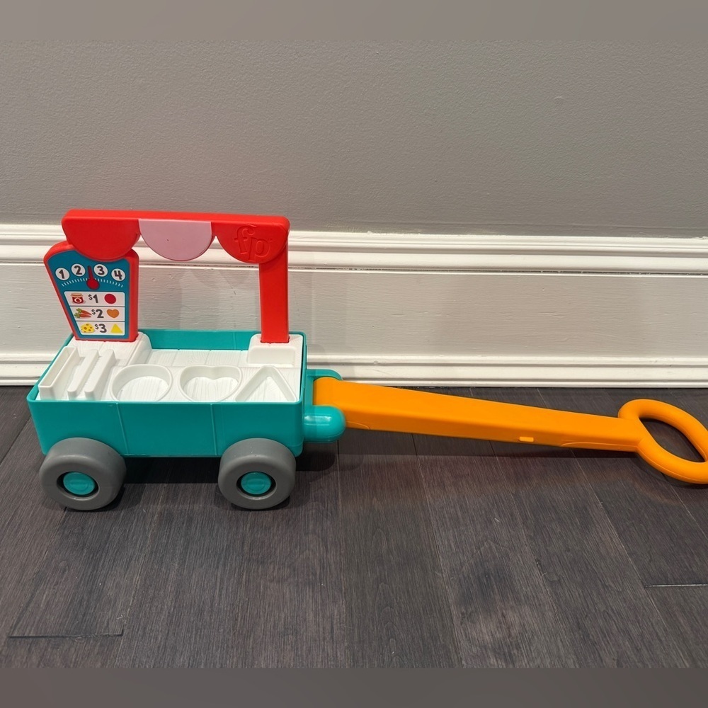 Fisher-Price Laugh & Learn Famers Market Pull-Along Toy Toddler Baby - No Pieces